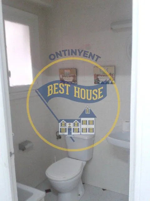 LOCAL COMERCIAL CON POSIBILIDAD DE CONVERTIR EN VIVIENDA, EN ONTINYENT — 4