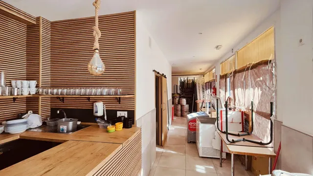 Restaurante en segunda linea de mar de Cunit — 15