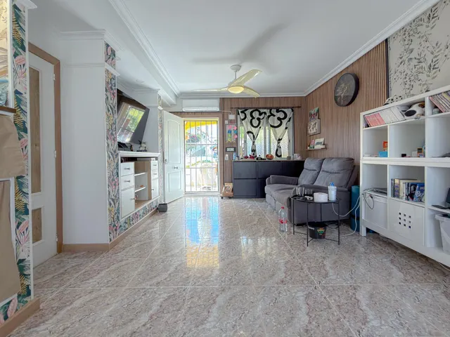 Magnifico chalet pareado totalmente reformado y con piscina comunitaria — 18