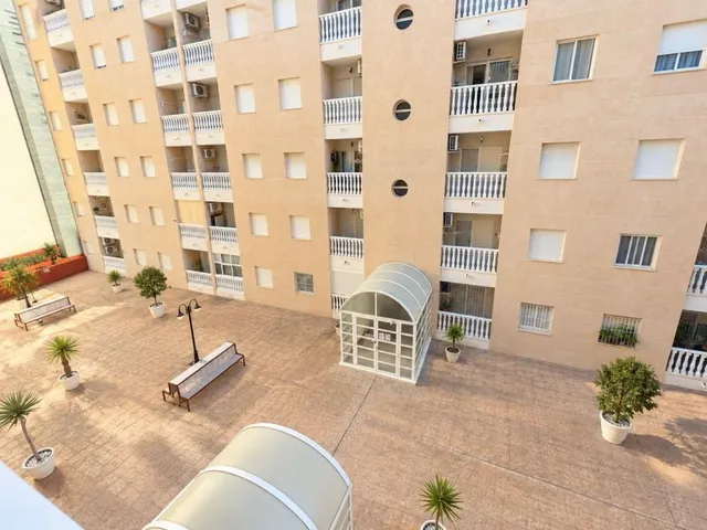 Apartamento 1 habitación 55m² en venta - Estacion de autobuses — 12