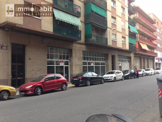 LOCAL DE 240 M2 EN CAP PONT - foto 5