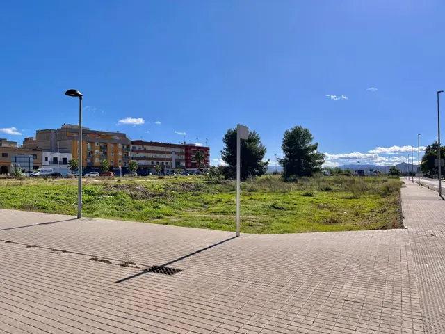 PARCELA A LA VENTA EN ALBERIQUE — 24