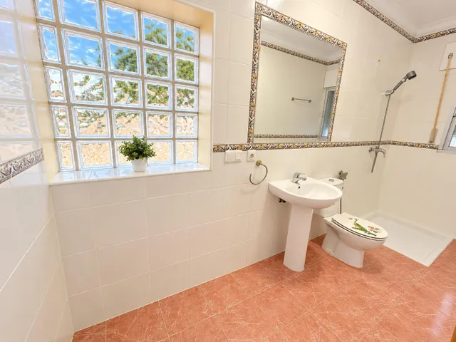 Venta de chalet en las mogarizas con 1125 metros de parcela urbano — 22