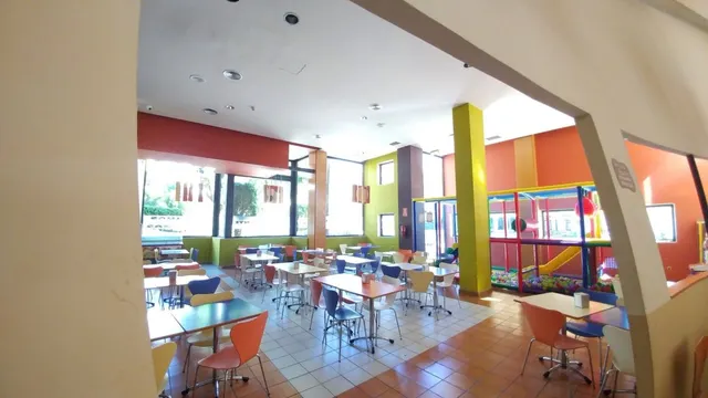 LOCAL EN EL CENTRO DE TORREMOLINOS — 19