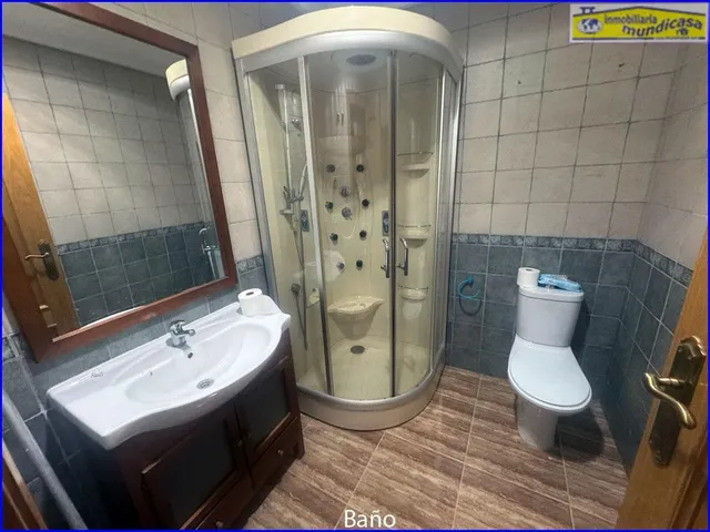 Amplia Casa en el Centro de Santomera - Oportunidad Única por €320,000 — 10
