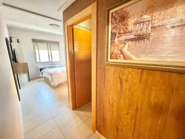 ESTUPENDO ÁTICO EN ORIHUELA CON UNA TERRAZA AMPLIA, GARAJE, SEMI-NUEVO …¡VISITELO SIN COMPROMISO!! — 22