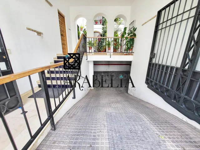 ¡OLVÍDATE DE DAR VUELTAS! PLAZA DE GARAJE EN EL REALEJO!!! - foto 2
