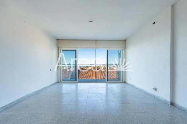 Apartamento con muchas posibilidades primera línea de mar — 17
