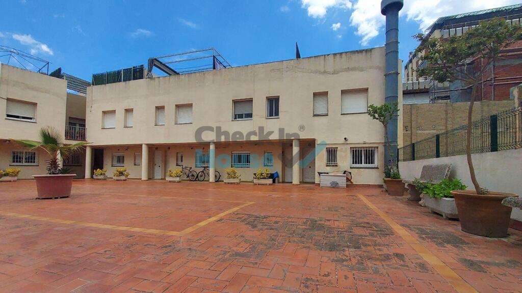 Adosada en Venta en Sant Feliu De Guixols Girona - foto 5
