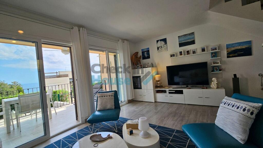 Adosada en Venta en Sant Feliu De Guixols Girona - foto 12
