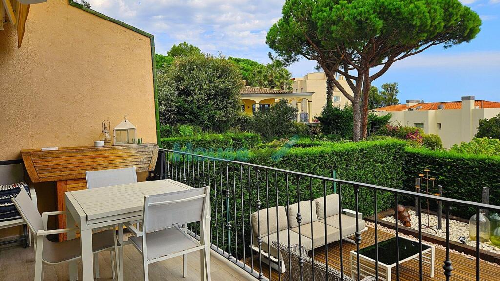 Adosada en Venta en Sant Feliu De Guixols Girona - foto 8