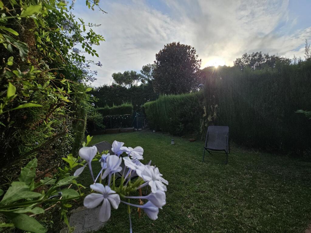 Adosada en Venta en Sant Feliu De Guixols Girona - foto 2