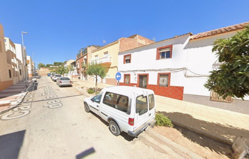 Casa-Chalet en Venta en Bailen Jaén - foto 2