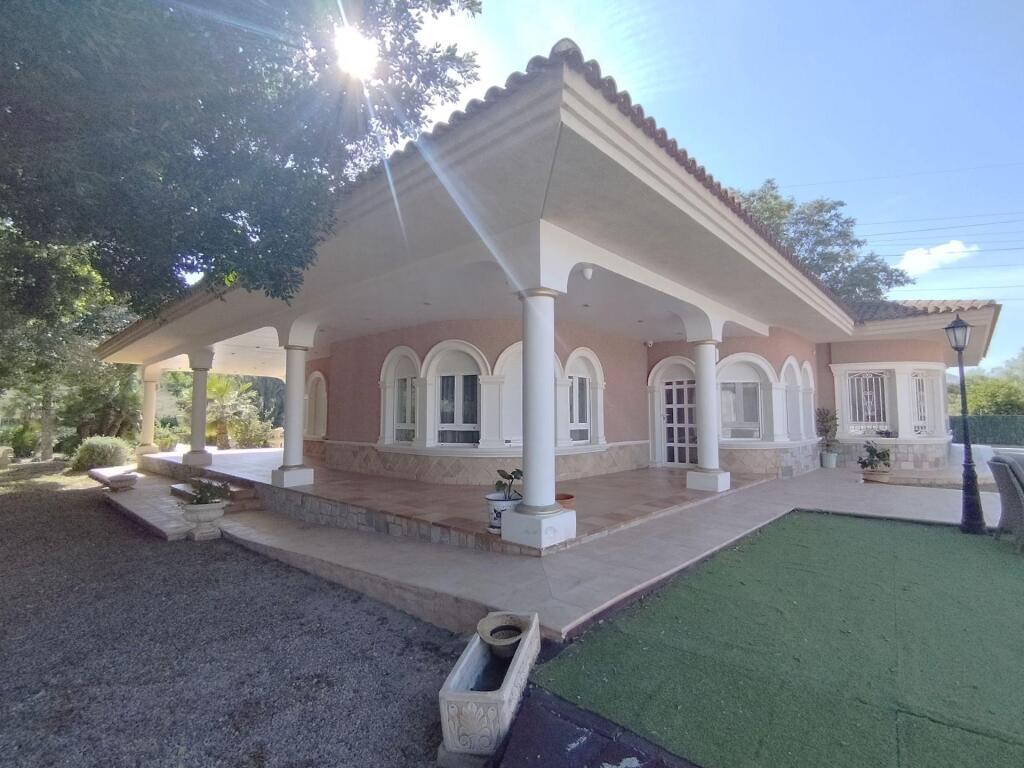 Casa-Chalet en Venta en Callosa De Segura Alicante - foto 2