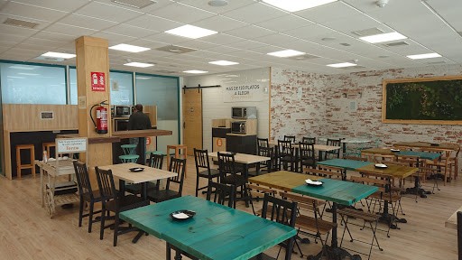 Local comercial en Traspaso en Parque Empresarial San Fernan - foto 4