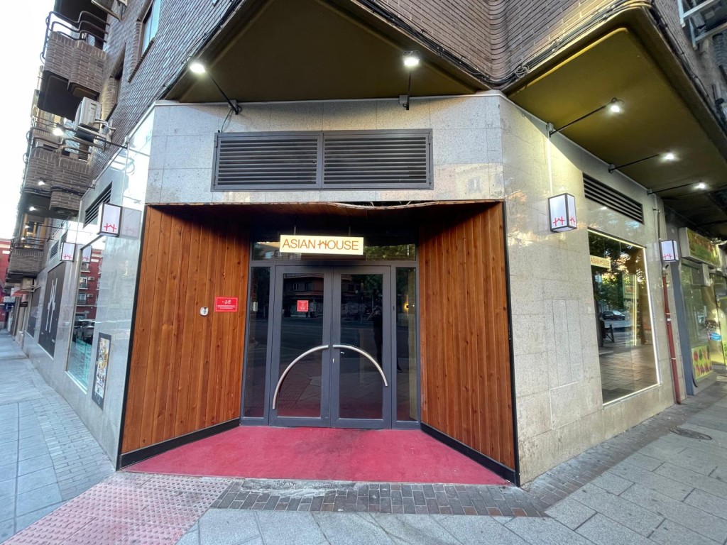 Local comercial en Traspaso en Madrid Madrid TETUAN - foto 2
