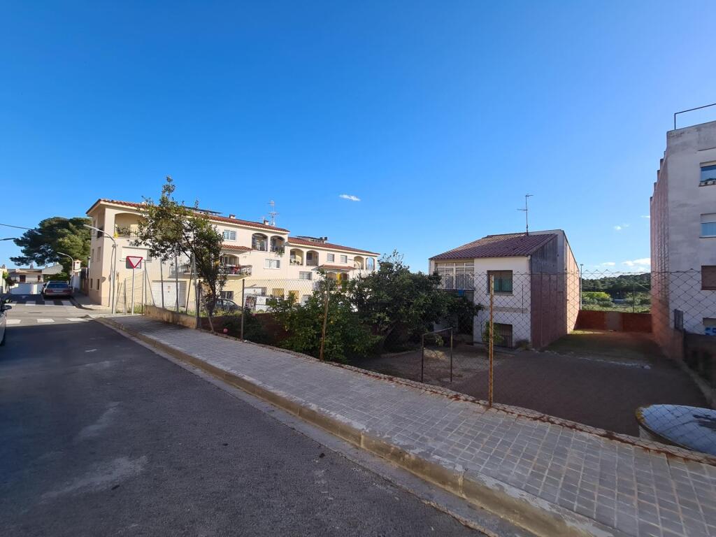 LOCAL EN CALAFELL - foto 8