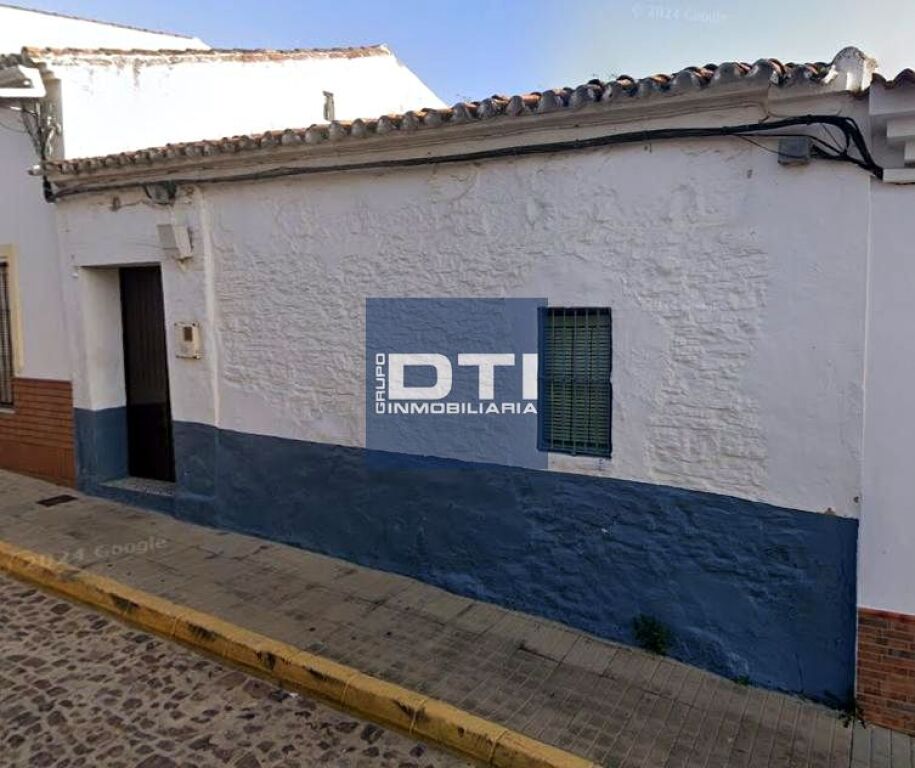 Casa en venta en c. juan perez, 43, Puebla De Guzman, Huelva