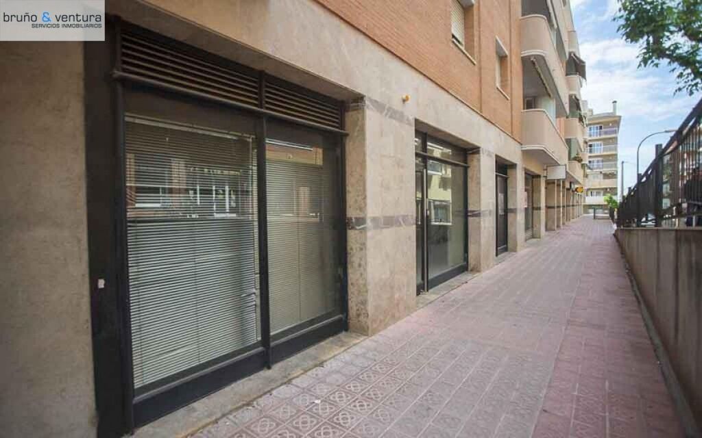 LOCAL EN TORREDEMBARRA - foto 4