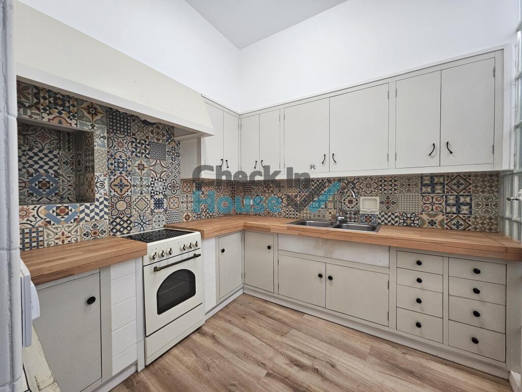 Piso en Venta en Sant Feliu De Guixols Girona - foto 6