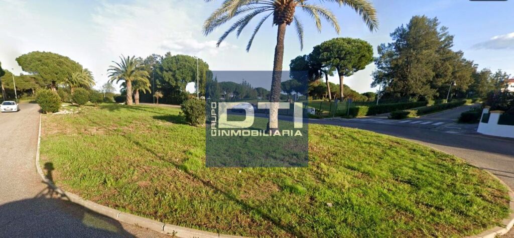 RFA.3044 PLAZA DE GARAJE EN VENTAEN LA PLAYA DE  NUEVO PORTI - foto 2