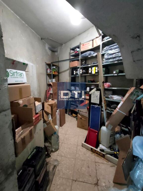 Venta de Local cerca del centro, con Potencial Total Fachada - foto 11