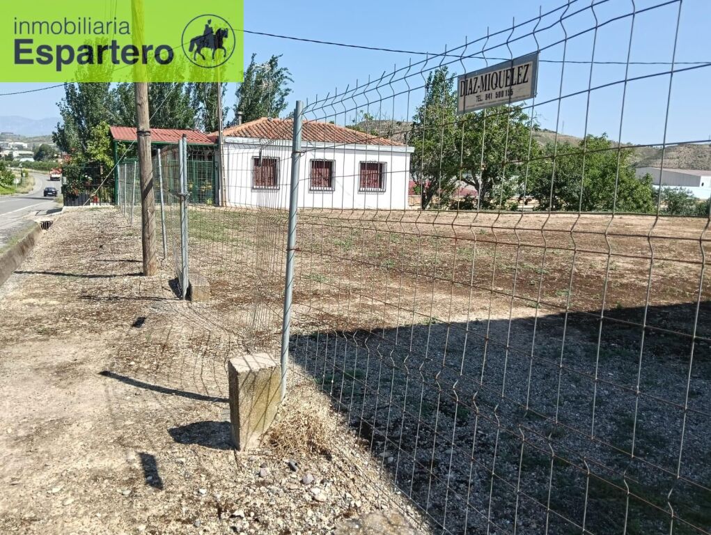 Parcela en Venta en El Cortijo, Logroño - Ideal para Desarro - foto 3