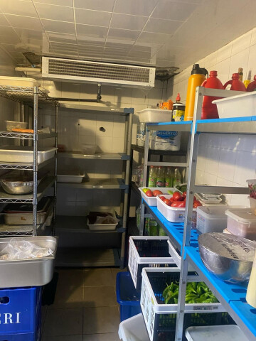 Local comercial en Venta en Torreguadiaro Cádiz - foto 7