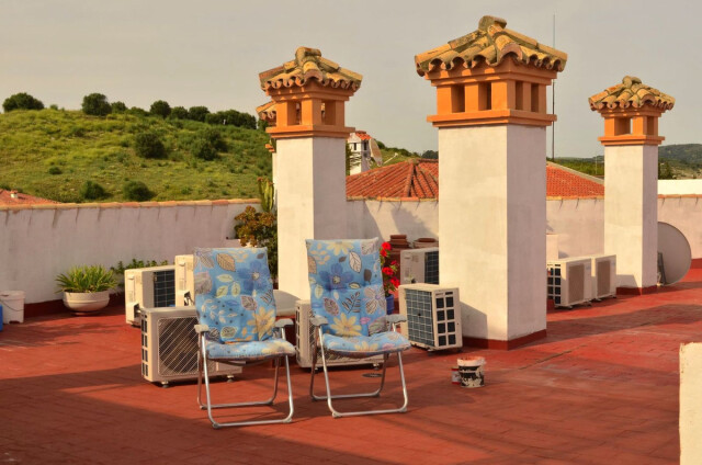 Edificio singular en Venta en Pueblo Nuevo De Guadiaro Cádiz - foto 3