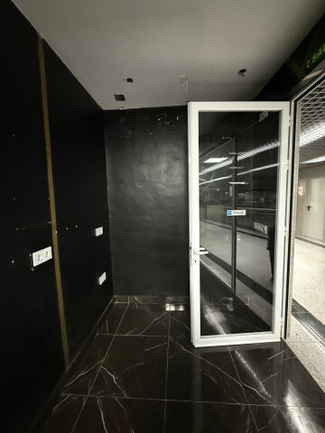 Local comercial en Venta en Sotogrande Cádiz - foto 14