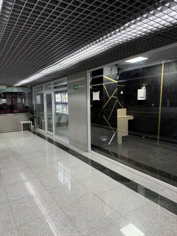 Local comercial en Venta en Sotogrande Cádiz - foto 10