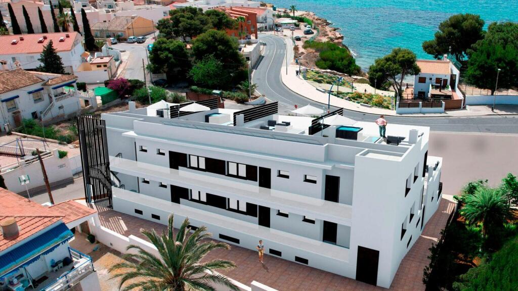 APARTAMENTOS EN PRIMERA LÍNEA DE PLAYA OBRA NUEVA ISLA PLANA
