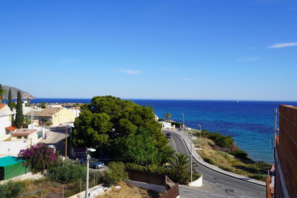 APARTAMENTOS EN PRIMERA LÍNEA DE PLAYA OBRA NUEVA ISLA PLANA - foto 28