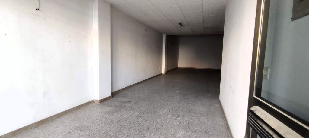 ATRACTIVO LOCAL COMERCIAL!!! - foto 5