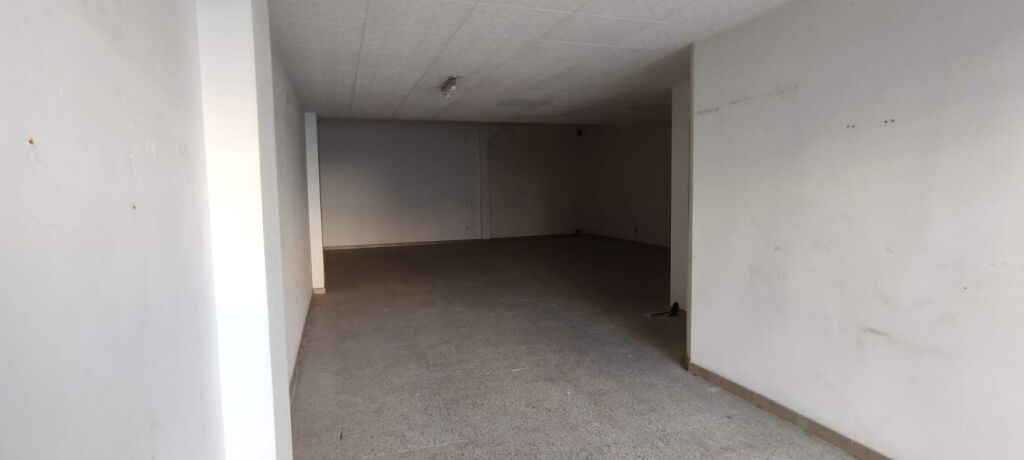 ATRACTIVO LOCAL COMERCIAL!!! - foto 6