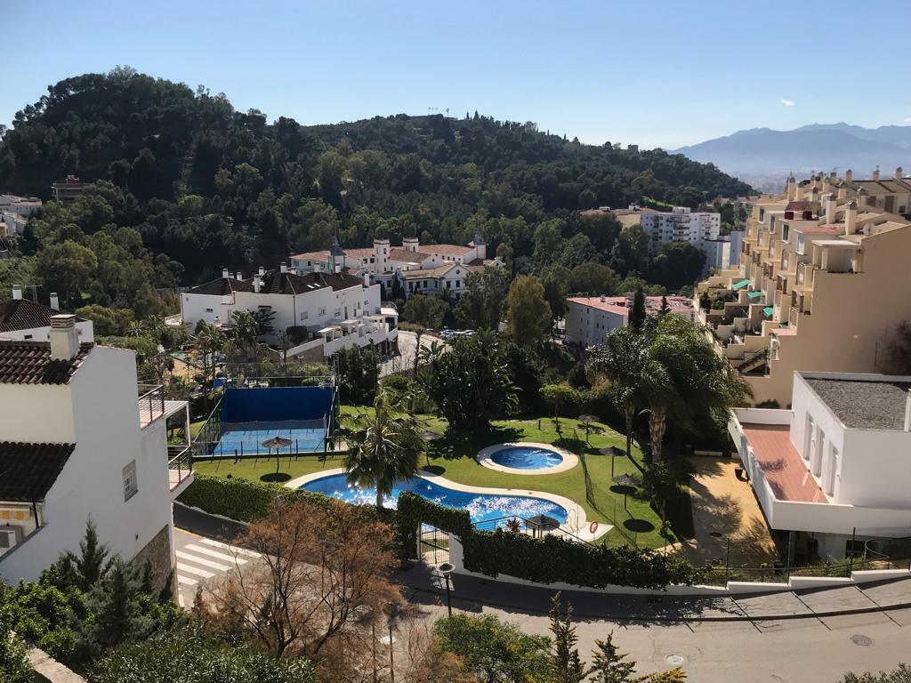 Adosada en Venta en Málaga Málaga EL LIMONAR - foto 2