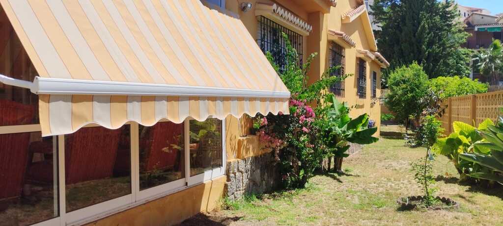 Casa-Chalet en Venta en Rincon De La Victoria Málaga