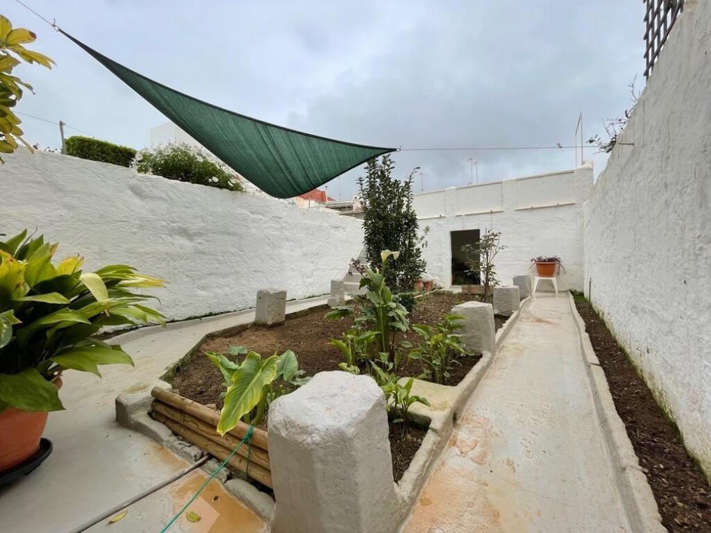 Encantadora Casa de Pueblo en Mahón: Espacios Amplios y Enca - foto 5