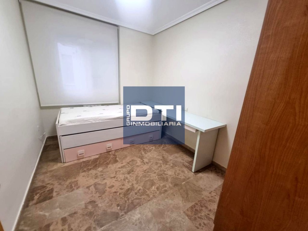 Vivienda de 2 habitaciones con garaje y trastero en el Barri - foto 12