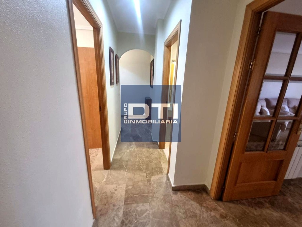 Vivienda de 2 habitaciones con garaje y trastero en el Barri - foto 15