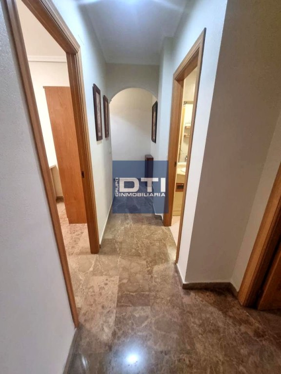 Vivienda de 2 habitaciones con garaje y trastero en el Barri - foto 16