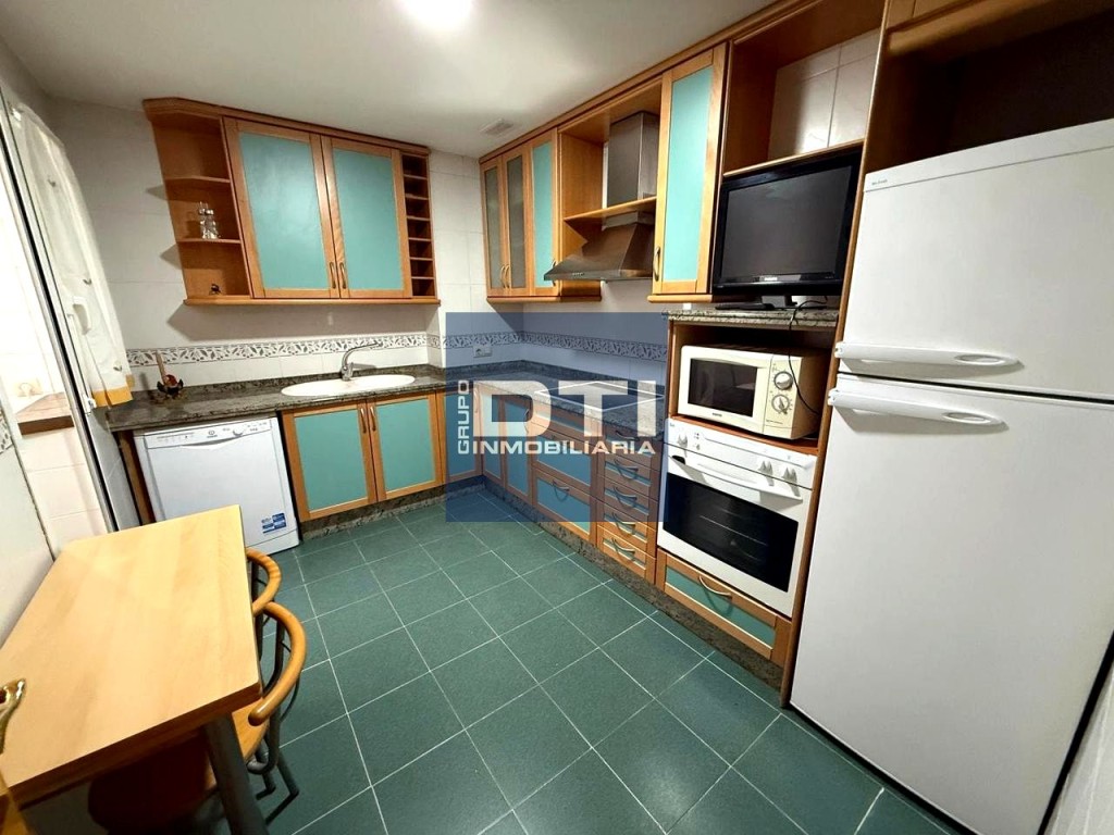 Vivienda de 2 habitaciones con garaje y trastero en el Barri - foto 19