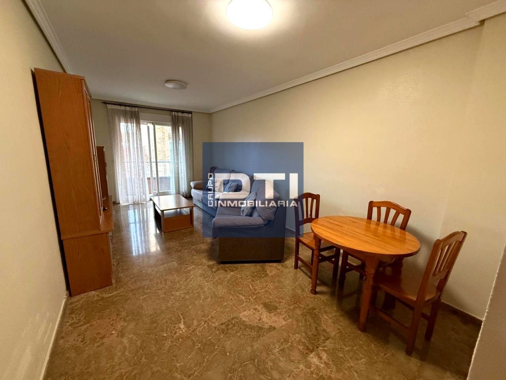 Vivienda de 2 habitaciones con garaje y trastero en el Barri - foto 4