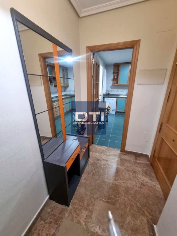 Vivienda de 2 habitaciones con garaje y trastero en el Barri - foto 6