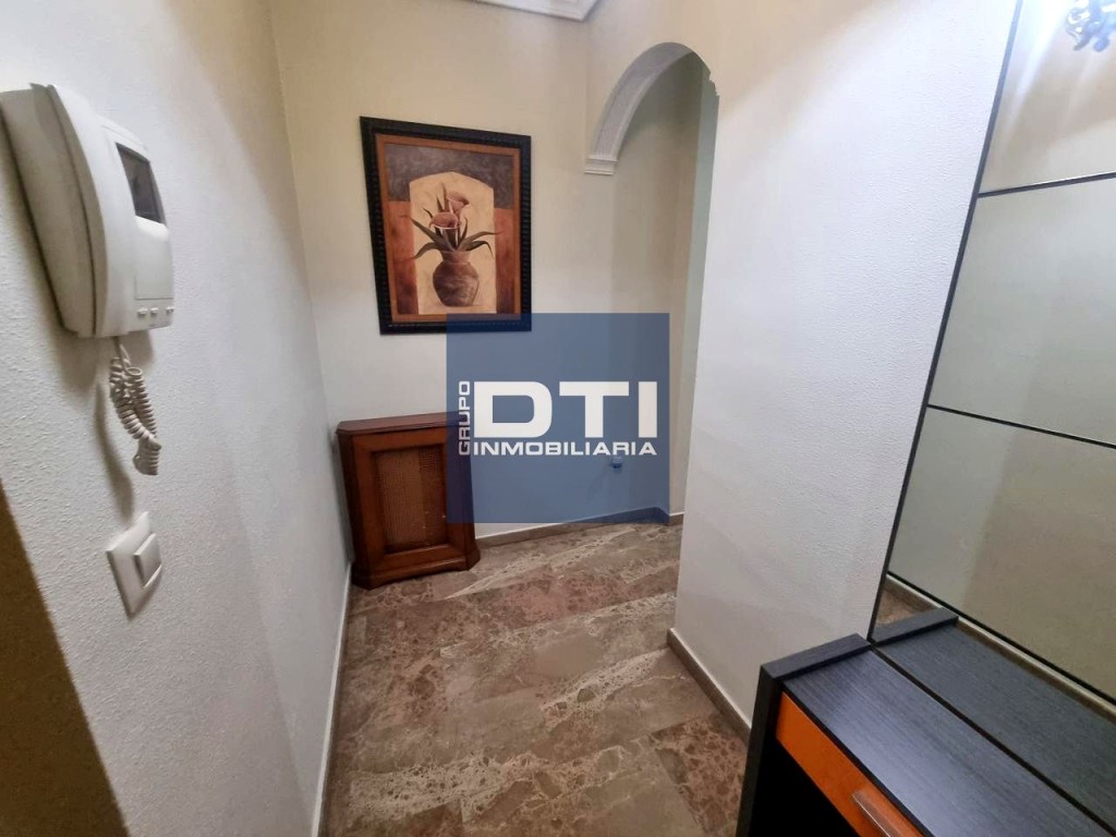 Vivienda de 2 habitaciones con garaje y trastero en el Barri - foto 7