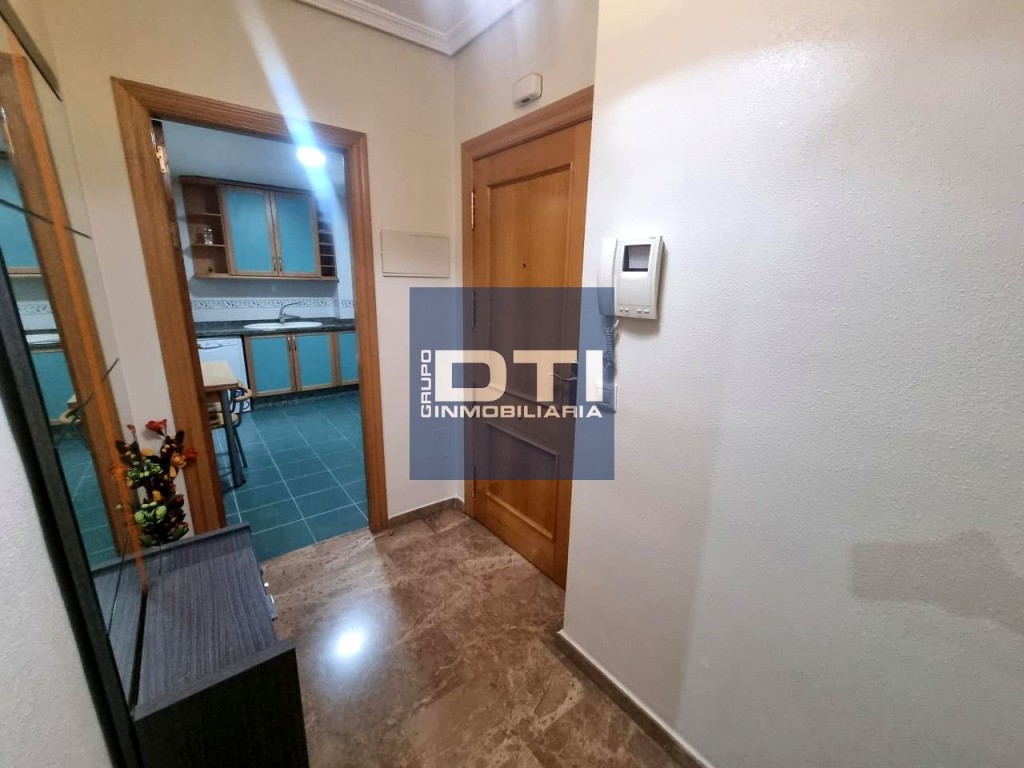 Vivienda de 2 habitaciones con garaje y trastero en el Barri - foto 8