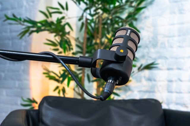 Plató de Podcast Profesional en KINEFOS - foto 2
