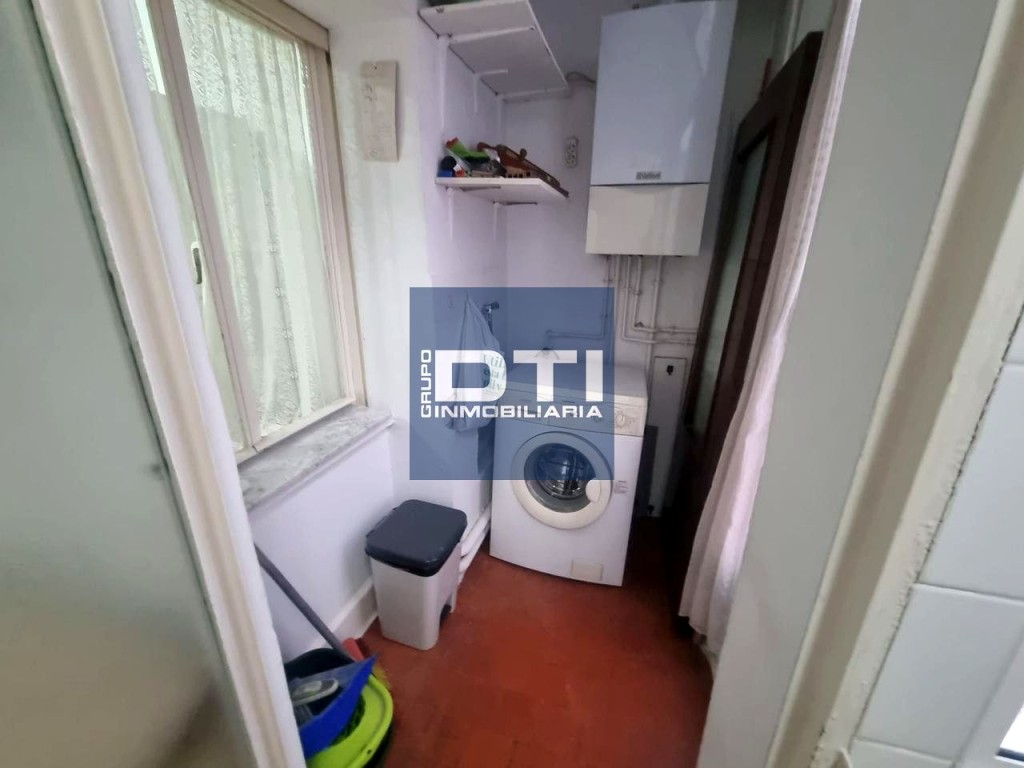 Amplio piso en Santa Teresa: 4 hab, 1 baño, balcón, y ascens - foto 12