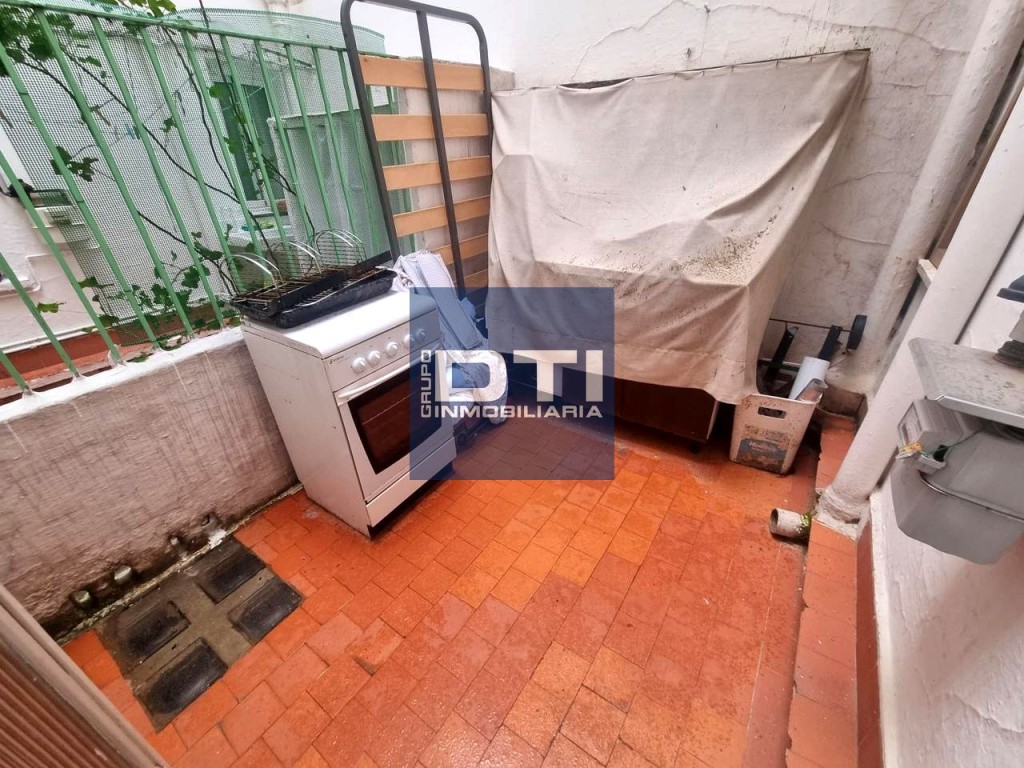 Amplio piso en Santa Teresa: 4 hab, 1 baño, balcón, y ascens - foto 13