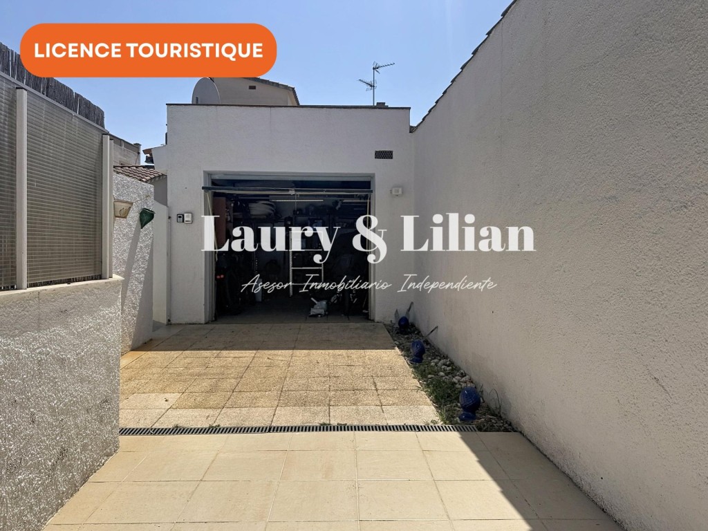 Casa con piscina, garaje y licencia turística - foto 32